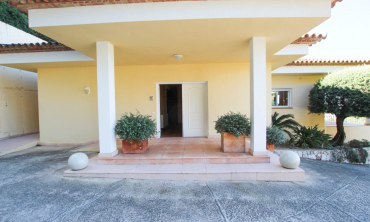 Resale - Villa -
Altea - Altea La Vella