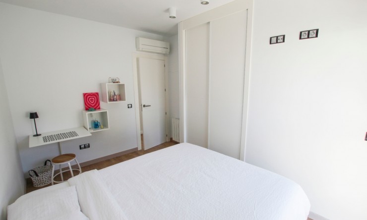 Resale - semi_detached_house -
Alfaz del Pi - Albir