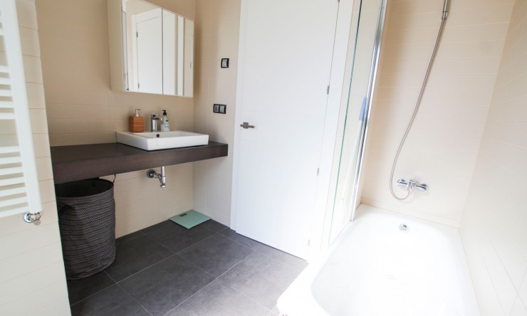 Resale - semi_detached_house -
Alfaz del Pi - Albir