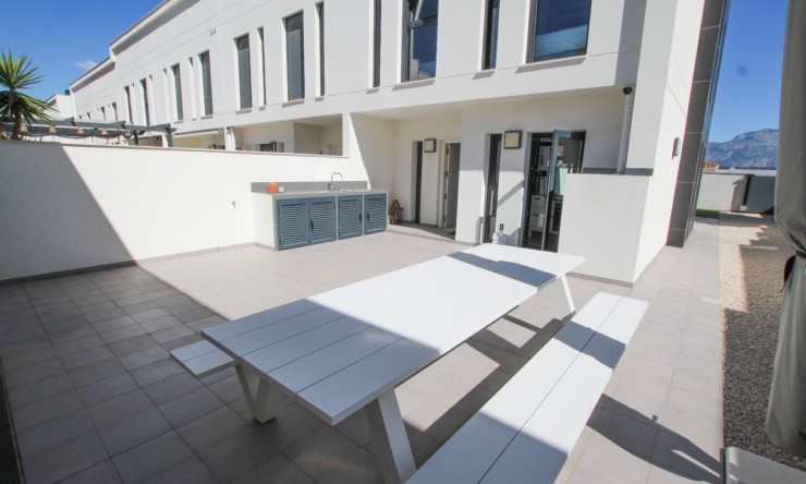 Resale - semi_detached_house -
Alfaz del Pi - Albir