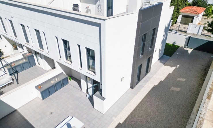 Resale - semi_detached_house -
Alfaz del Pi - Albir