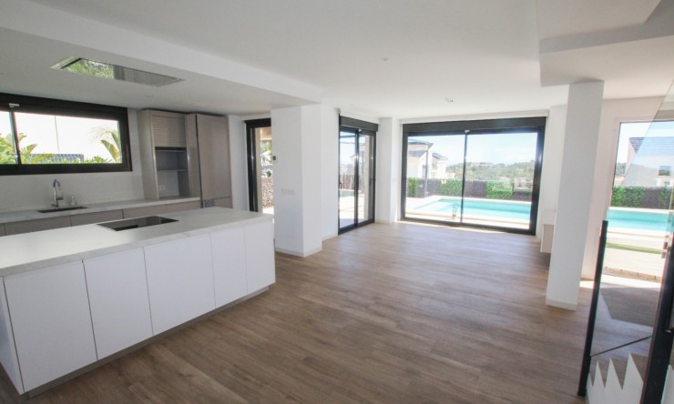 Resale - Villa -
Polop