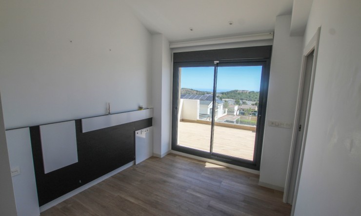 Resale - Villa -
Polop