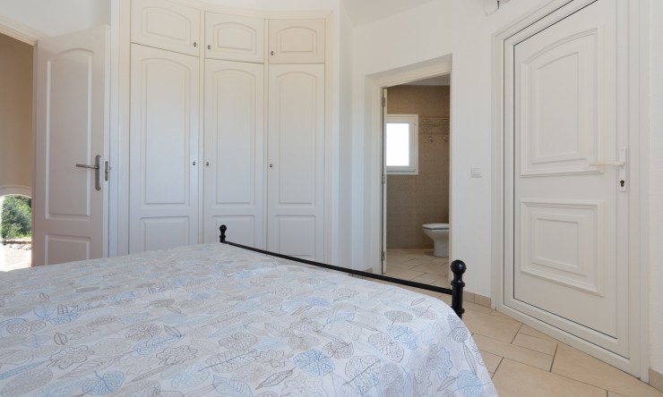 Resale - Villa -
Jávea - Costa Nova