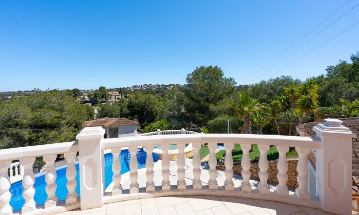 Resale - Villa -
Jávea - Costa Nova