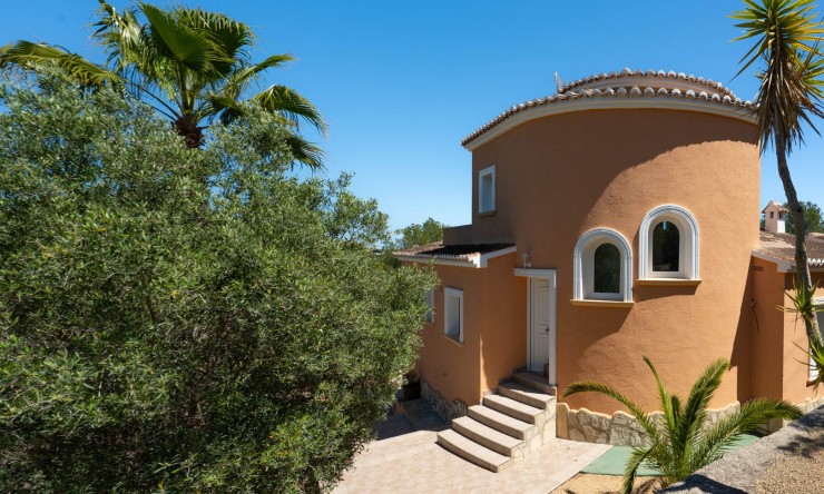 Resale - Villa -
Jávea - Costa Nova