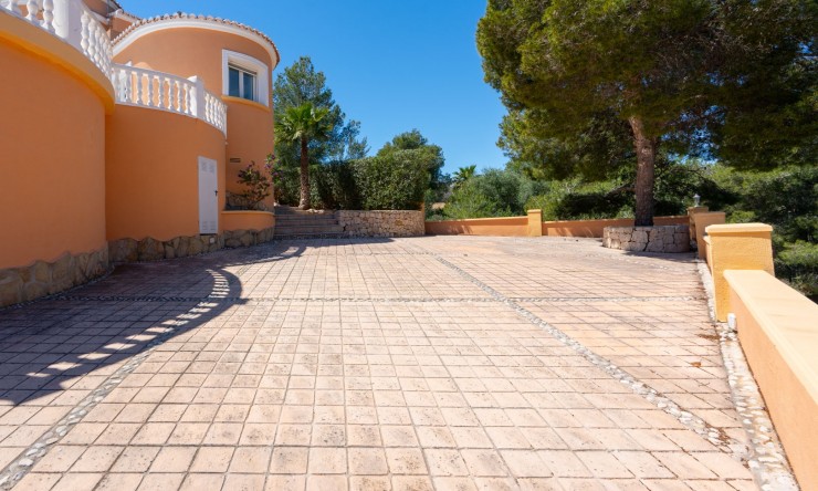 Resale - Villa -
Jávea - Costa Nova