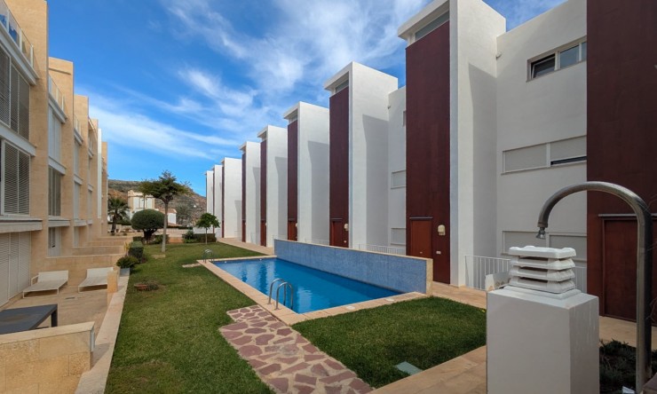 Resale - Apartment -
Jávea - Port