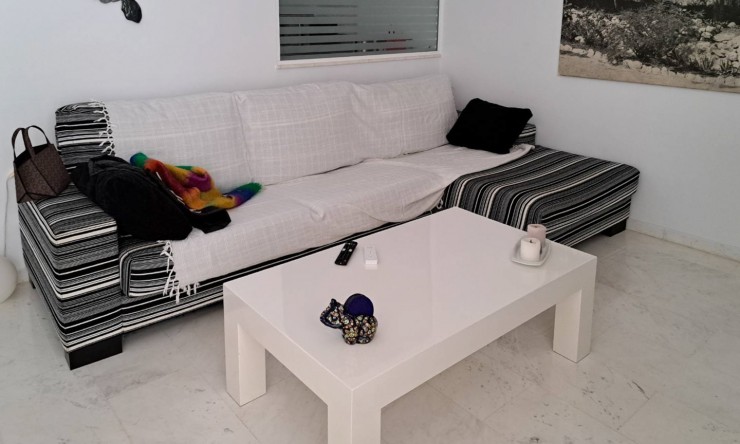 Resale - Apartment -
Jávea - Port