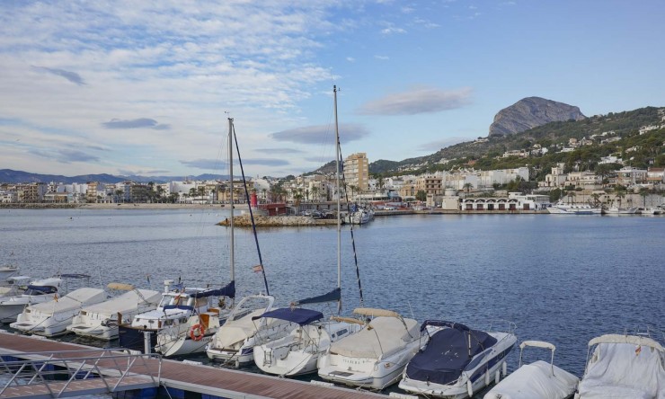 Resale - Apartment -
Jávea - Port