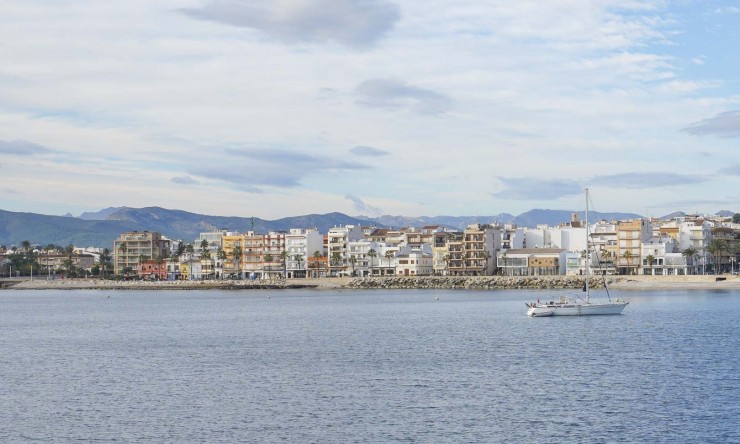 Resale - Apartment -
Jávea - Port