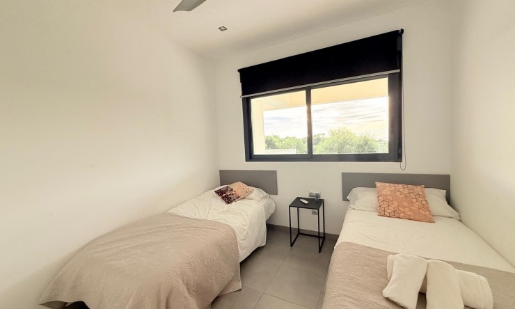 Resale - Villa -
Altea
