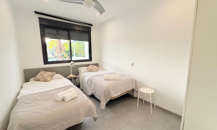 Resale - Villa -
Altea
