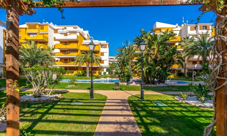 Revente - Appartement -
Torrevieja