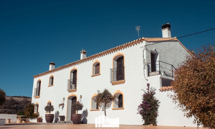 Wiederverkauf - Villa -
Lorca