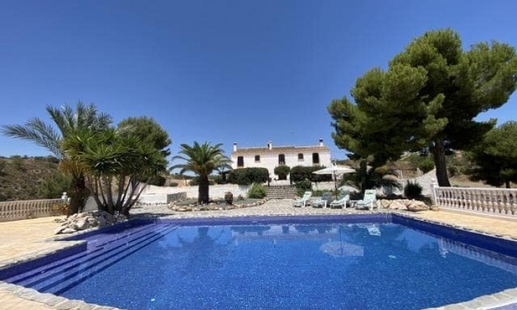 Wiederverkauf - Villa -
Lorca