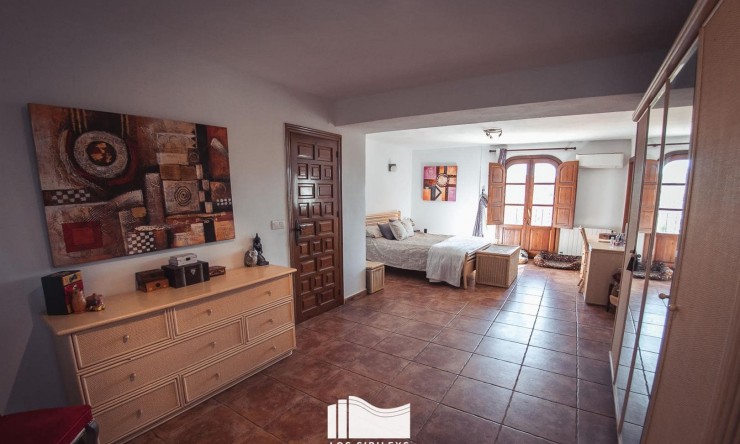 Wiederverkauf - Villa -
Lorca
