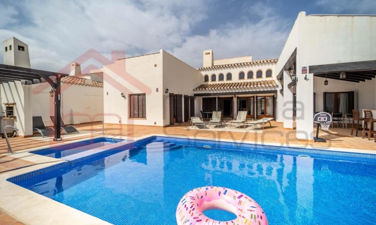 Herverkoop - Villa -
El Valle Golf Resort
