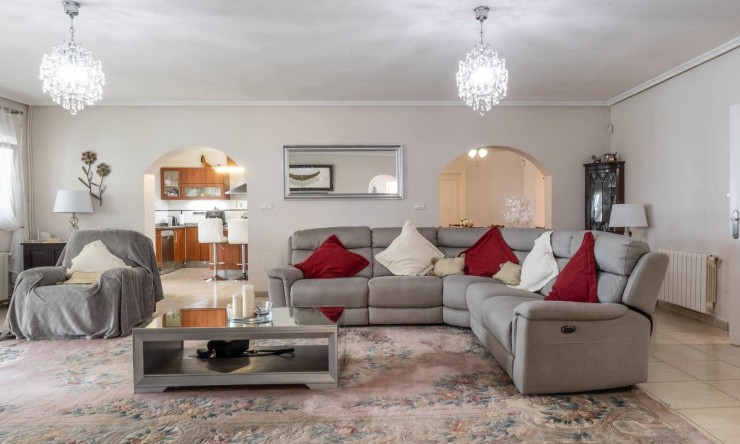 Reventa - Villa -
Lo Santiago,