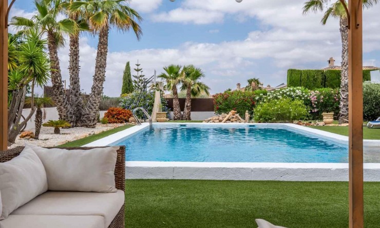 Reventa - Villa -
Lo Santiago,
