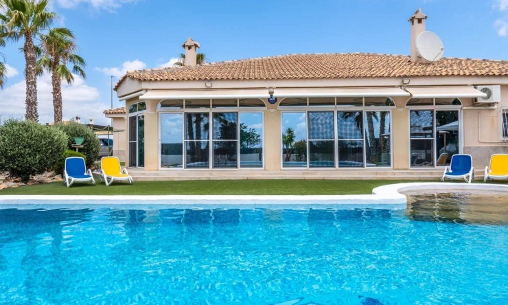 Reventa - Villa -
Lo Santiago,