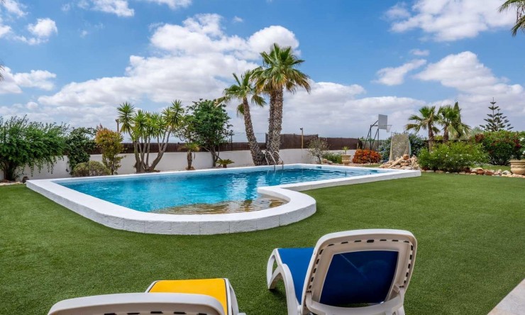 Reventa - Villa -
Lo Santiago,