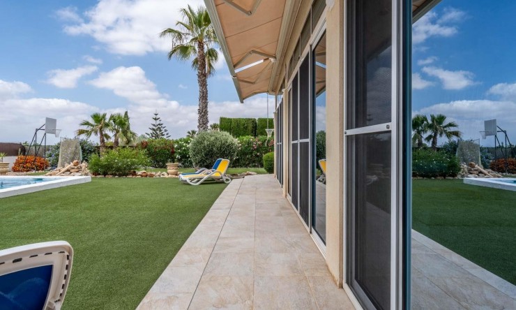 Reventa - Villa -
Lo Santiago,