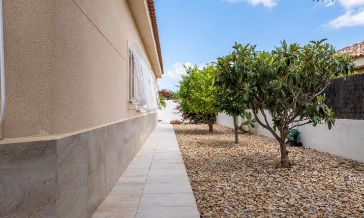 Reventa - Villa -
Lo Santiago,