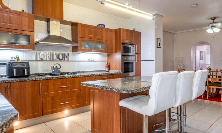 Reventa - Villa -
Lo Santiago,