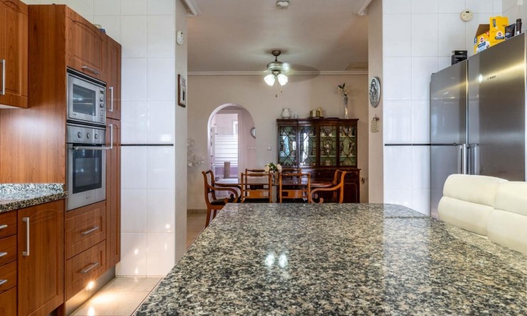 Reventa - Villa -
Lo Santiago,
