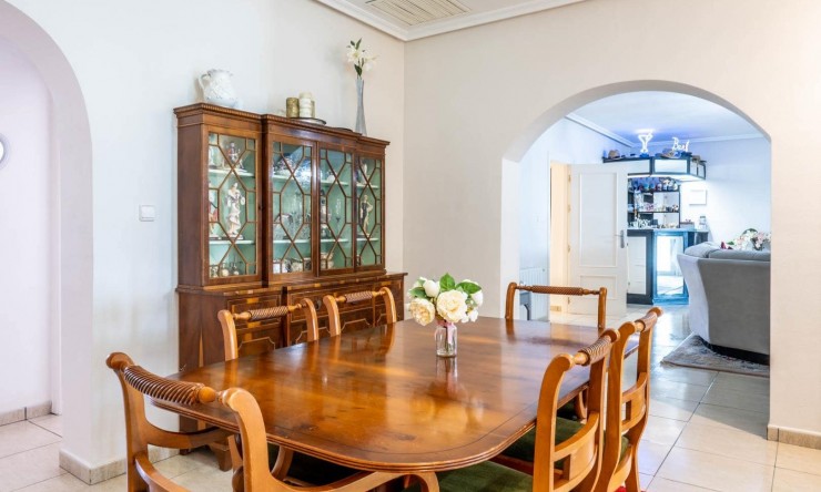 Reventa - Villa -
Lo Santiago,