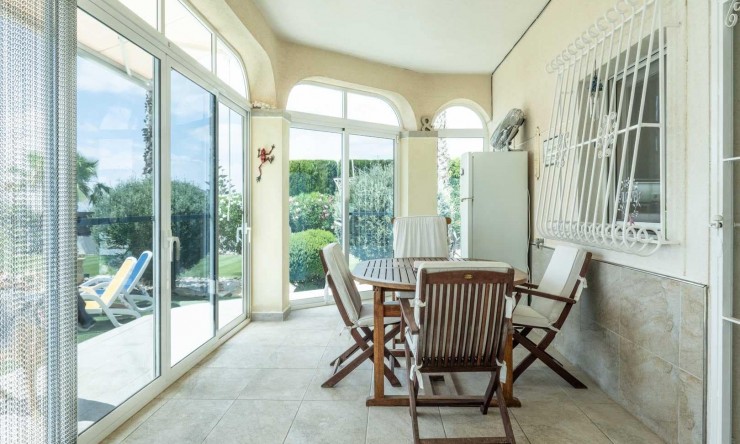 Reventa - Villa -
Lo Santiago,