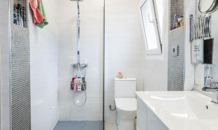 Reventa - Villa -
Lo Santiago,