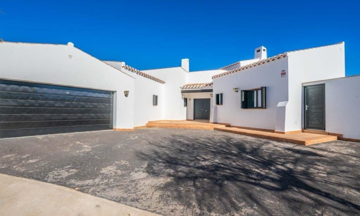 Reventa - Villa -
El Valle Golf Resort