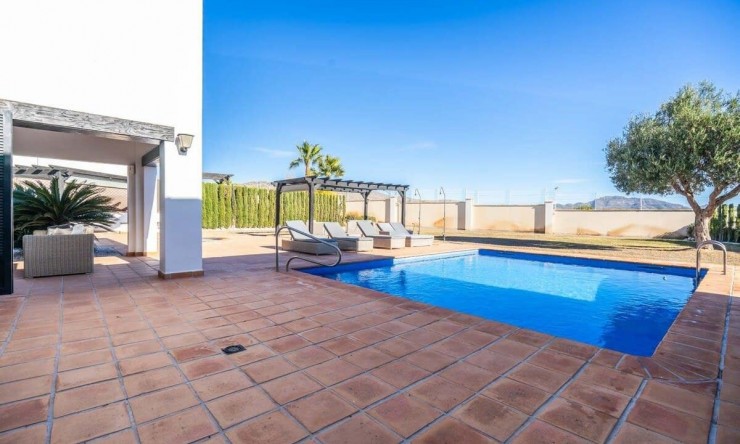 Reventa - Villa -
El Valle Golf Resort