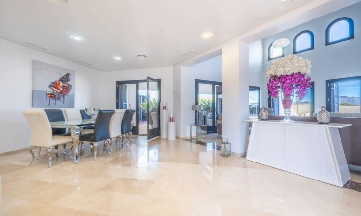 Reventa - Villa -
El Valle Golf Resort