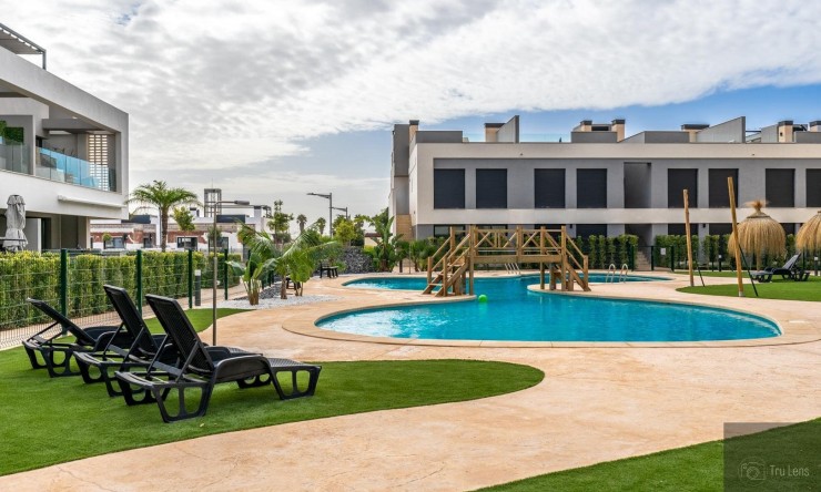 Reventa - Apartamento -
Santa Rosalia Lake and Life Resort