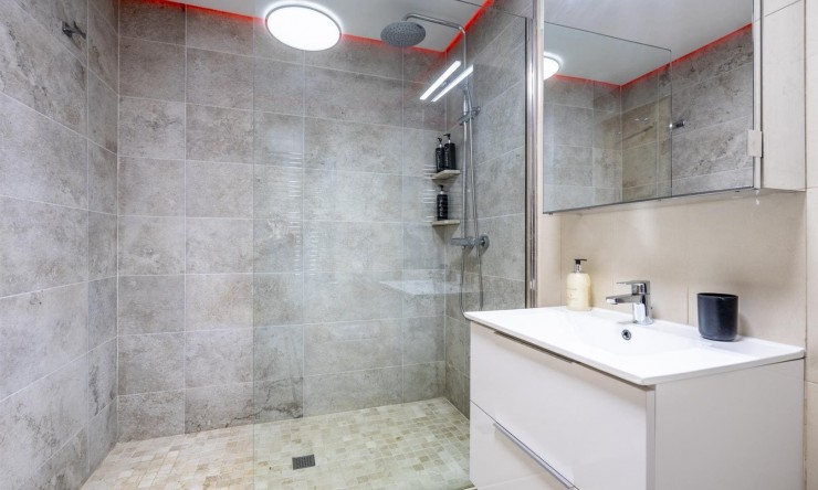 Resale - Apartment -
La Torre Golf Resort