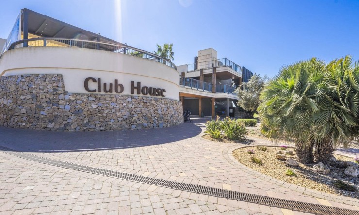 Reventa - Apartamento -
Roda Golf Resort