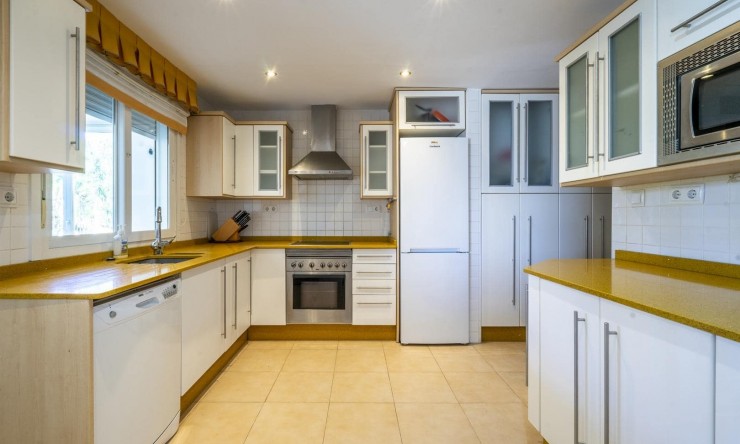 Resale - Villa -
Mar Menor Golf Resort