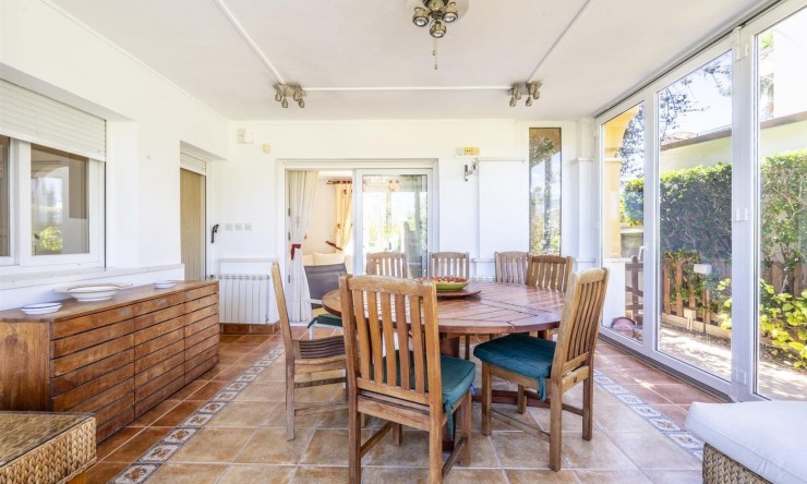 Resale - Villa -
Mar Menor Golf Resort