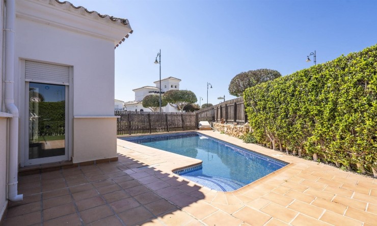 Herverkoop - Villa -
La Torre Golf Resort
