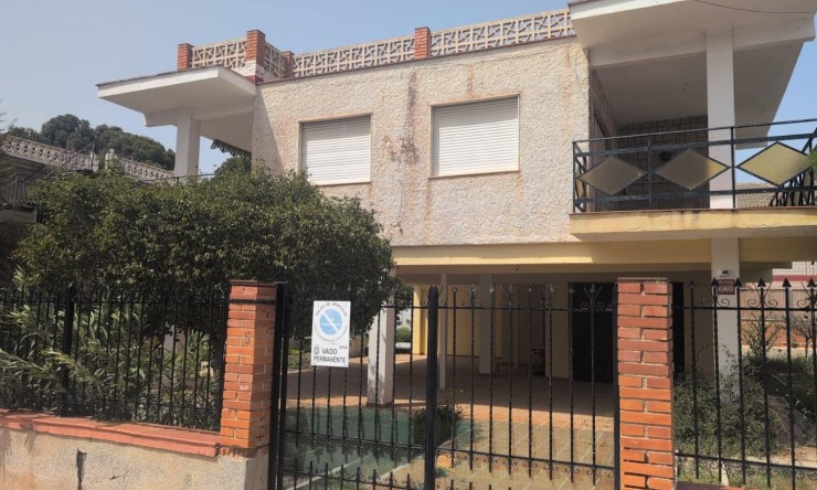 Herverkoop - Villa -
Los Alcazares