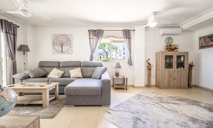 Wiederverkauf - Wohnung -
La Torre Golf Resort