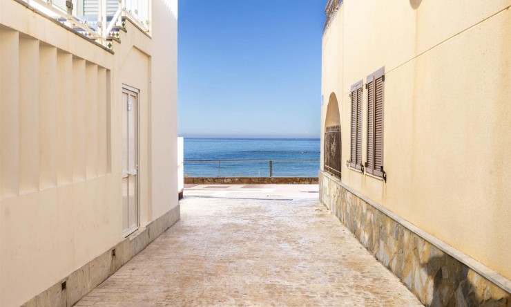 Rynek Wtórny - Willa -
Cabo de Palos