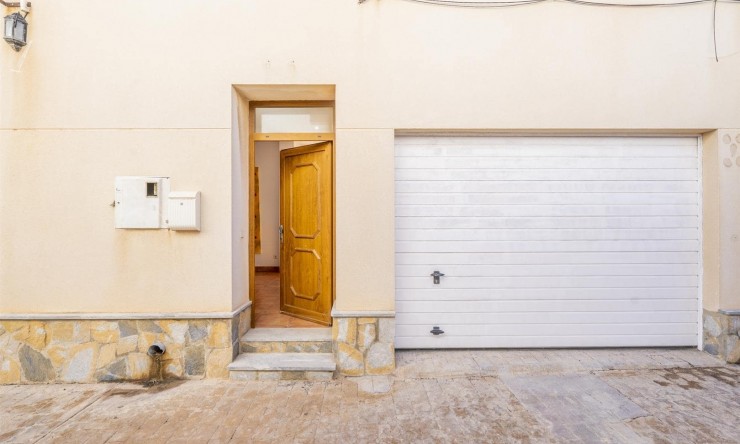 Rynek Wtórny - Willa -
Cabo de Palos