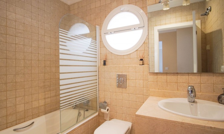 Resale - Apartment -
Pedreguer - La Sella