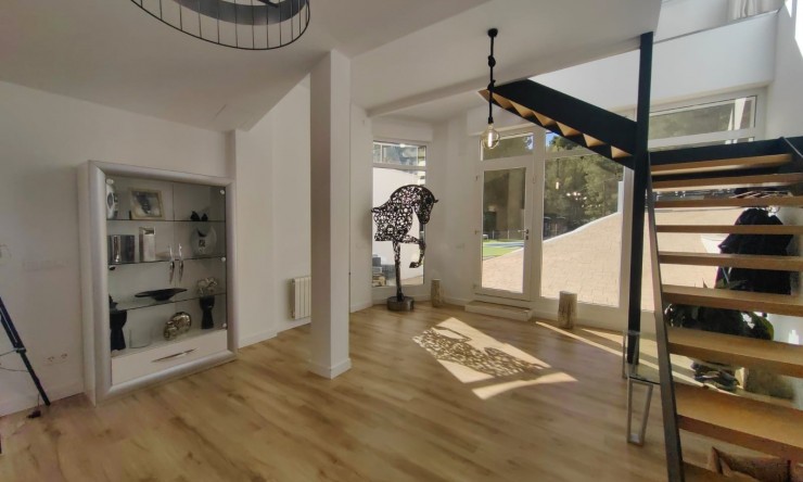 Resale - Villa -
Calpe