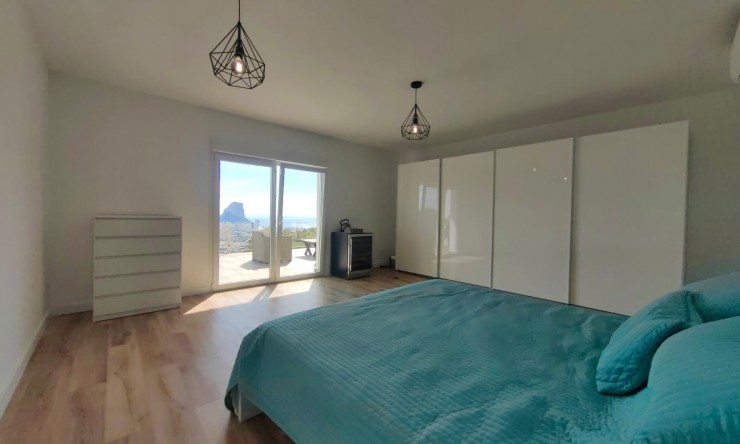 Resale - Villa -
Calpe