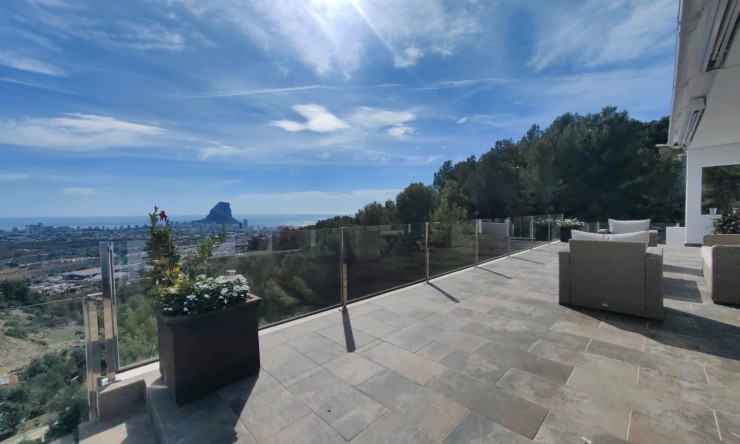 Resale - Villa -
Calpe